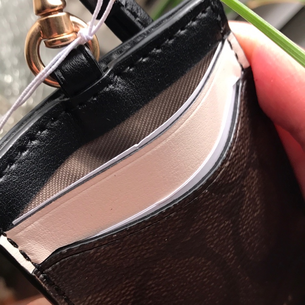 SOLD⛔️Authentic COACH leather Lanyard ID/card - Picture 7 of 8
